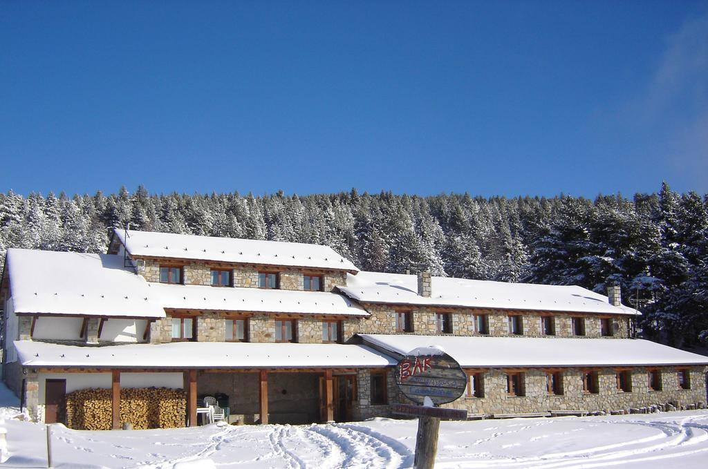 Refugi Cap Del Rec Hostel Lles Buitenkant foto